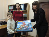 Вручение новогодних подарков